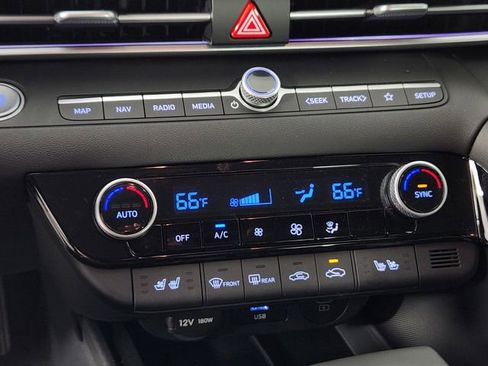 New 2026 Hyundai Elantra Limited image 21