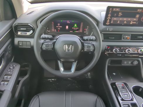 New 2026 Honda Pilot Touring image 16
