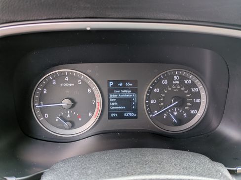 Used 2021 Hyundai Tucson Value w/ Cargo Package FWD image 26