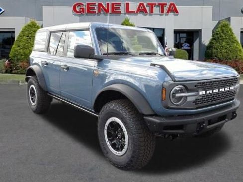 New 2025 Ford Bronco Badlands w/ Sasquatch Package image 1