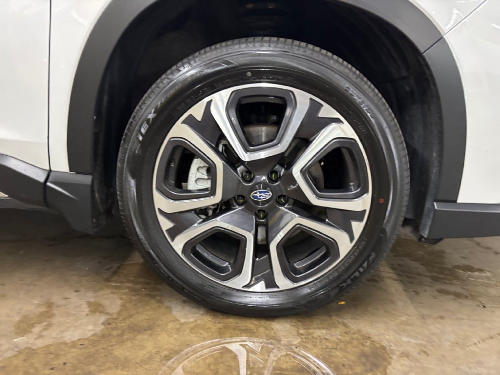 Used 2024 Subaru Ascent Touring AWD/4WD image 40