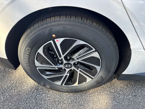 New 2026 Hyundai Sonata Blue FWD image 18