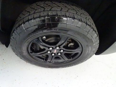 Certified 2023 GMC Acadia AT4 w/ LPO, Floor Liner Package AWD/4WD image 29