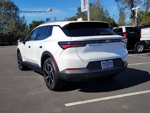 New 2026 Chevrolet Equinox EV LT image 7