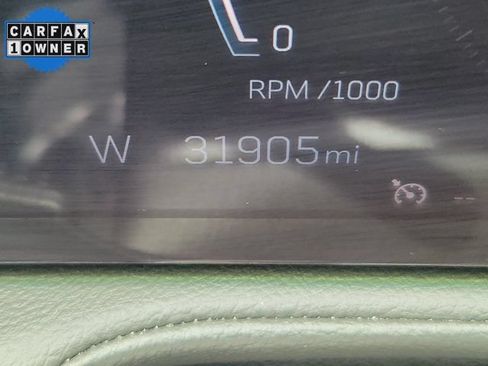 Used 2025 Cadillac XT4 Premium Luxury FWD image 26