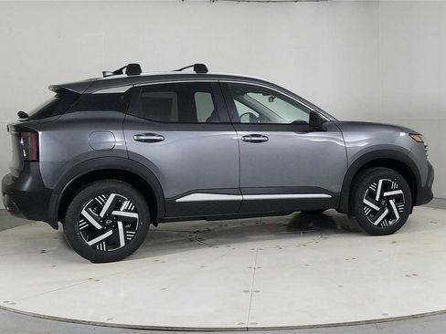 New 2026 Nissan Kicks SV w/ Cold Weather Package image 7