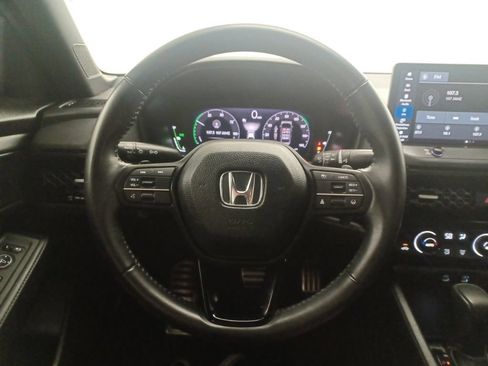 Used 2024 Honda Accord Sport image 13