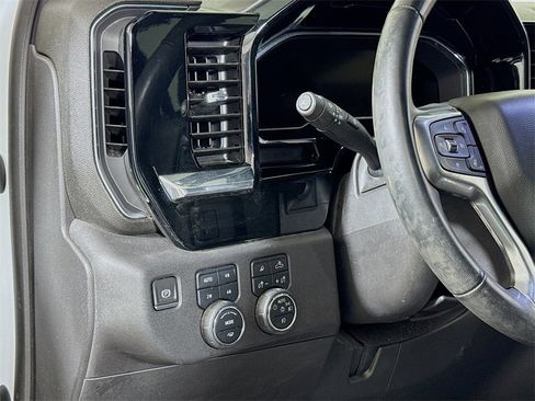 Used 2023 Chevrolet Silverado 1500 LT Trail Boss w/ LT Trail Boss Premium Package image 8