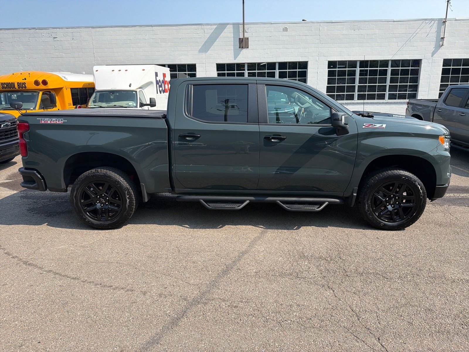 Used 2025 Chevrolet Silverado 1500 LT Trail Boss w/ LT Trail Boss Premium Package AWD/4WD image 6