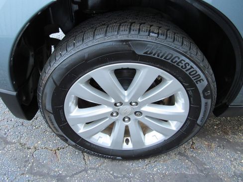 Used 2012 Subaru Forester 2.5X Touring AWD/4WD image 12