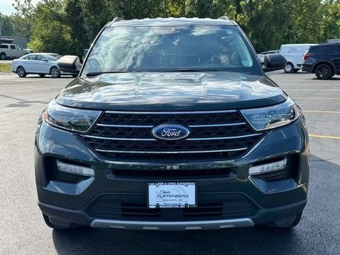 Used 2024 Ford Explorer XLT w/ Equipment Group 202A AWD/4WD image 9
