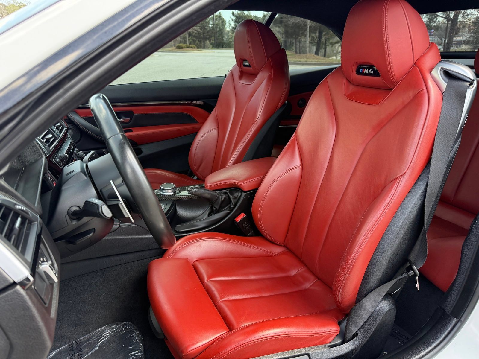 Used 2019 BMW M4 Convertible RWD image 35