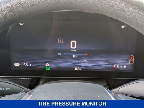 New 2025 Chevrolet Blazer EV LT AWD/4WD image 19