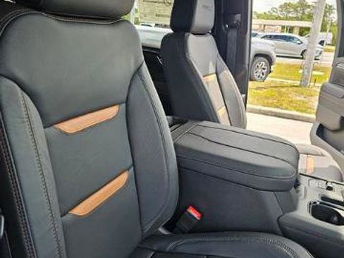 New 2026 GMC Sierra 1500 AT4 w/ AT4 Premium Package AWD/4WD image 20
