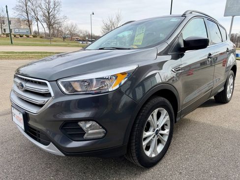 Used 2018 Ford Escape SE AWD/4WD image 6