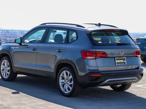 Used 2023 Volkswagen Taos S image 6