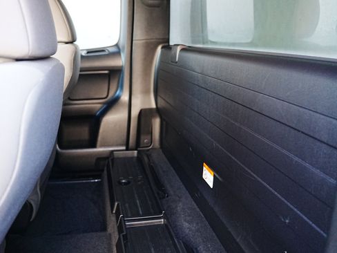 Used 2021 Toyota Tacoma SR image 12