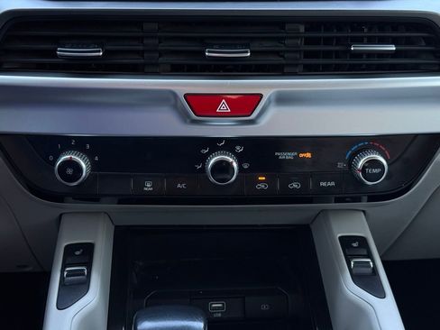 Used 2020 Kia Telluride S image 35