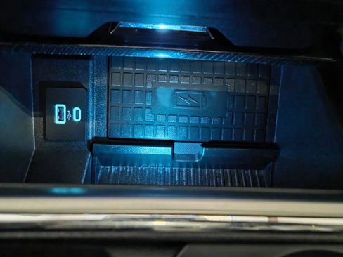 Used 2020 Ford F350 Platinum w/ FX4 Off-Road Package image 53