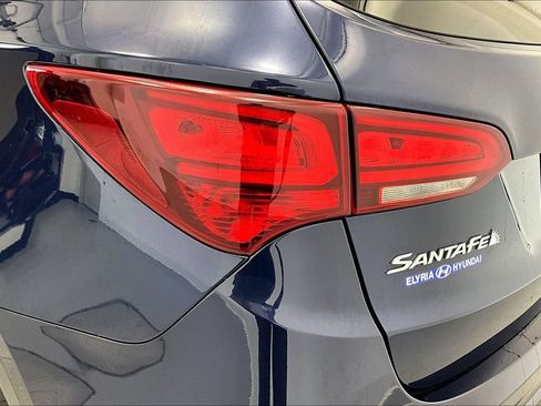 Used 2017 Hyundai Santa Fe Sport FWD image 31