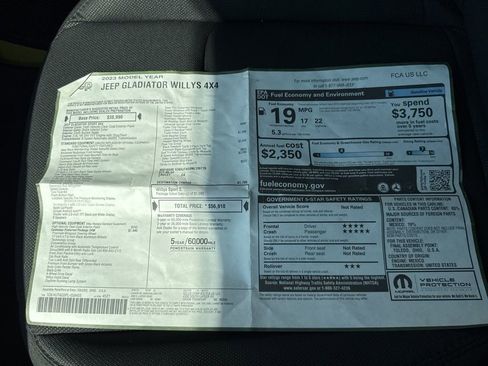 Used 2023 Jeep Gladiator Willys image 44