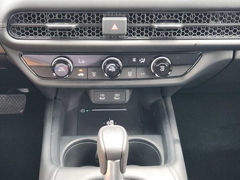 Certified 2026 Honda HR-V LX image 18