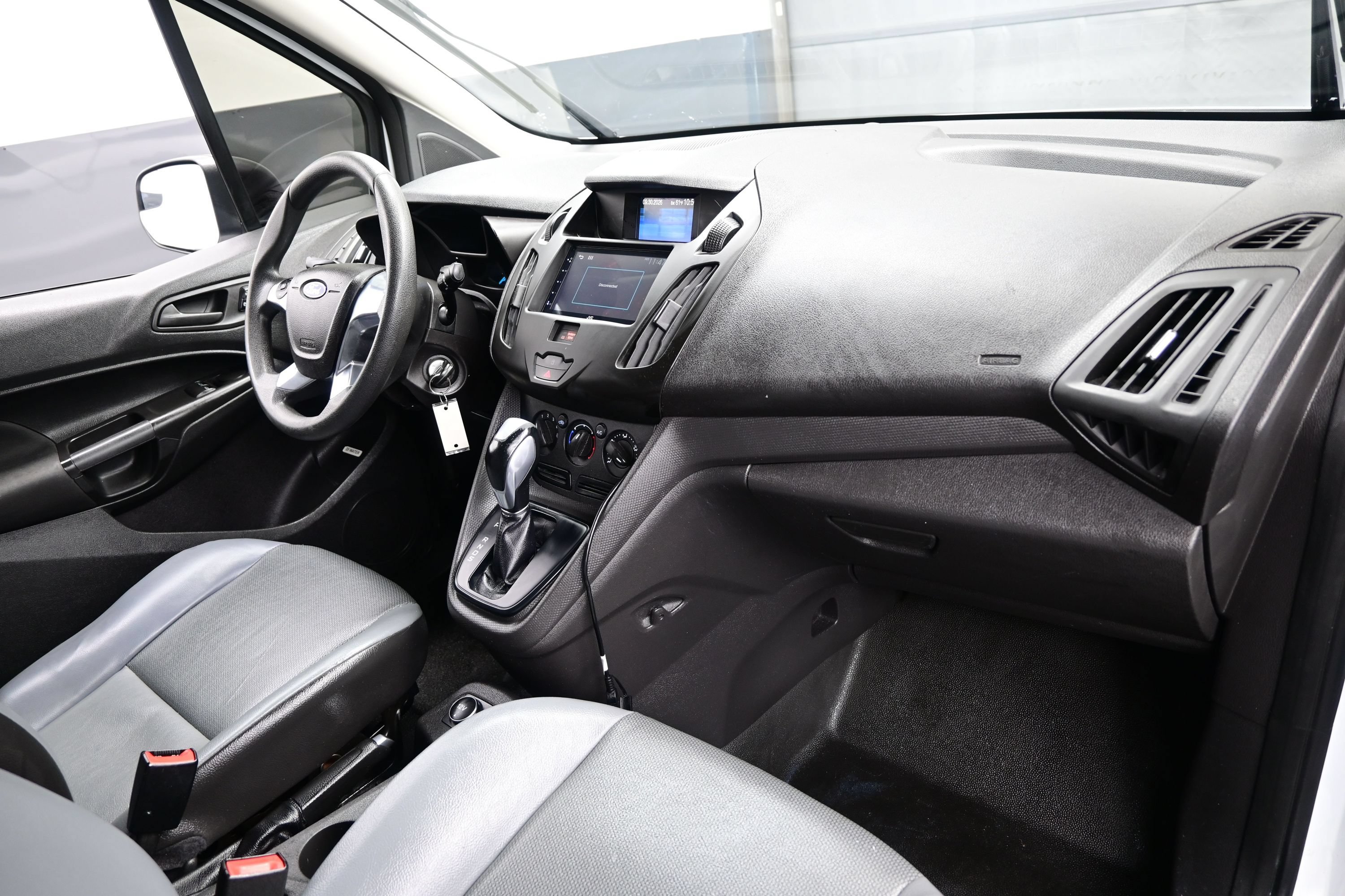Used 2014 Ford Transit Connect XL FWD image 13
