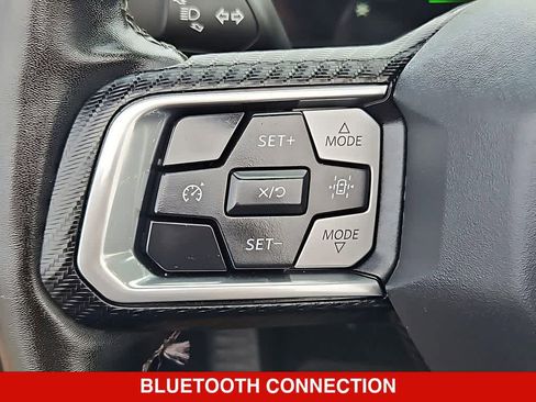 Used 2024 Ford Mustang Convertible RWD image 25