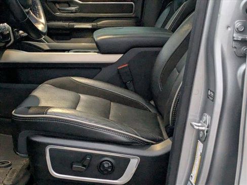 Used 2021 RAM 1500 Laramie w/ Laramie Southwest Edition image 17