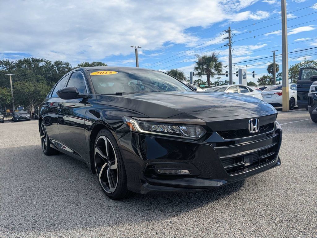 Used 2018 Honda Accord Sport image 8
