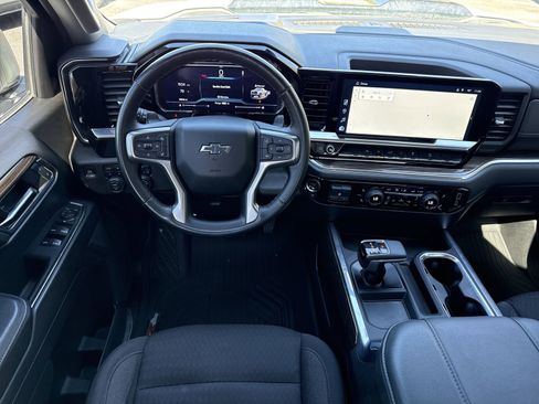 Used 2024 Chevrolet Silverado 1500 LT Trail Boss w/ Protection Package image 12