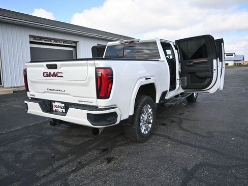 Used 2024 GMC Sierra 3500 Denali w/ Denali Reserve Package image 47