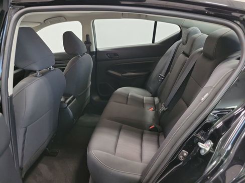 Used 2024 Nissan Altima 2.5 SV image 28