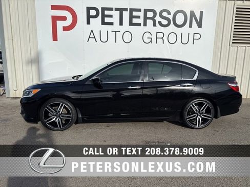 Used 2017 Honda Accord Sport Special Edition image 6