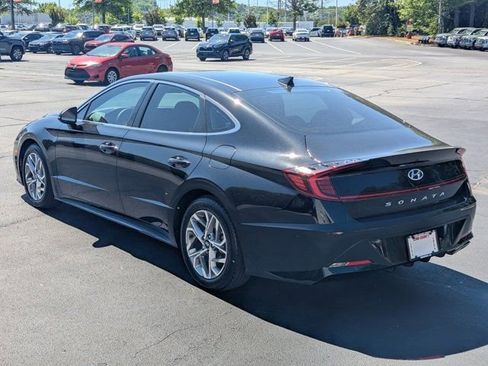 Used 2021 Hyundai Sonata SEL w/ Convenience Package FWD image 5