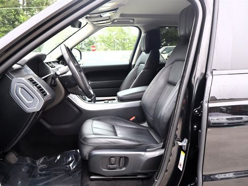 Used 2018 Land Rover Range Rover Sport SE AWD/4WD image 20