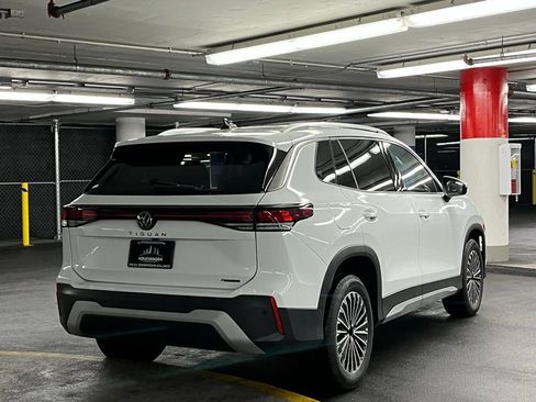 New 2026 Volkswagen Tiguan S AWD/4WD image 6