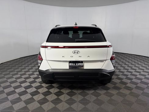 Used 2026 Hyundai Kona SEL Sport AWD/4WD image 9
