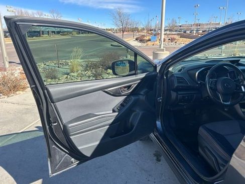 Used 2018 Subaru Crosstrek 2.0i Premium image 12