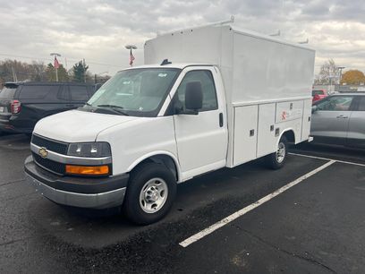 New 2024 Chevrolet Express 3500 w/ Power Convenience Package
