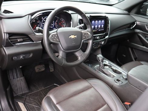 Used 2023 Chevrolet Traverse High Country w/ LPO, Floor Liner Package image 4