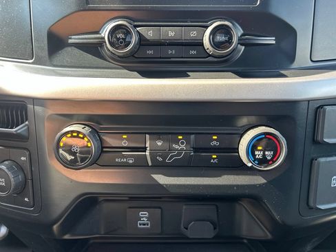 Used 2022 Ford F150 XL w/ Equipment Group 101A High AWD/4WD image 29