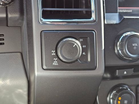 Used 2015 Ford F150 XLT w/ Equipment Group 302A Luxury image 23