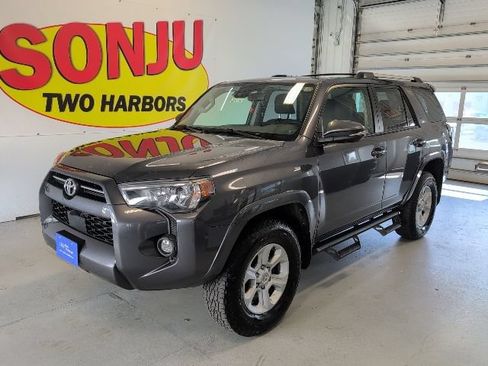 Used 2022 Toyota 4Runner SR5 Premium w/ Moonroof Package AWD/4WD image 1