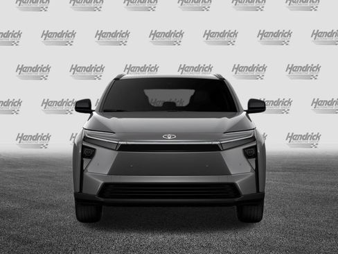 Used 2026 Toyota bZ FWD image 32