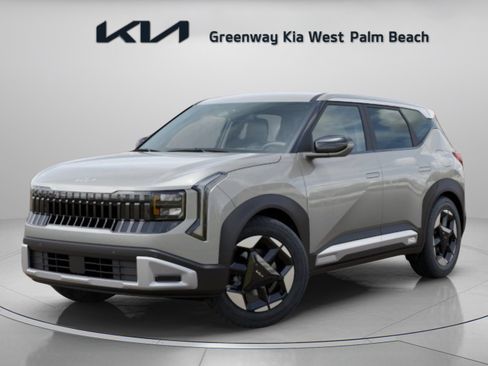 New 2027 Kia Seltos S FWD image 3
