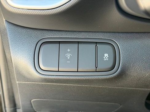 New 2026 Hyundai Venue SEL FWD image 22