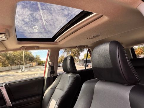 Used 2023 Toyota 4Runner SR5 Premium w/ Moonroof Package RWD image 45