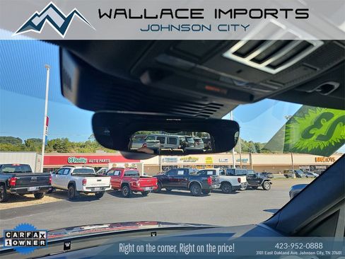 Used 2023 Land Rover Discovery HSE R-Dynamic image 43