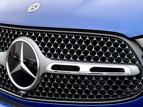 New 2026 Mercedes-Benz GLC 300 4MATIC image 5